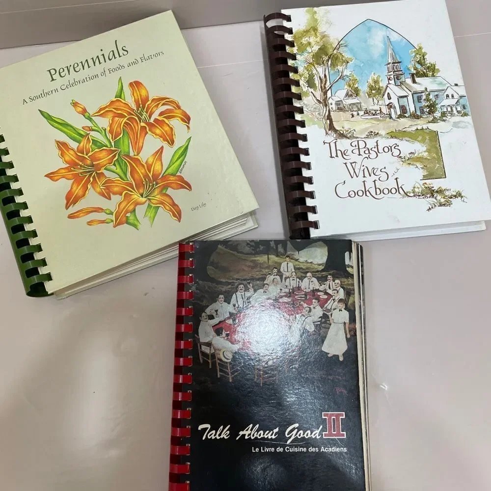 ‎THREE SPIRAL BOUND SOUTHERN COOKBOOKS